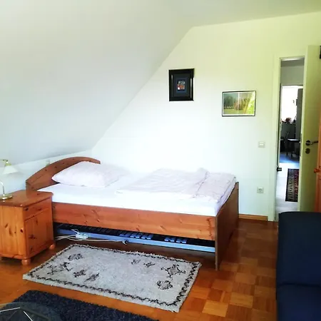 2 Zimmer-wohnung Mit Grossem Sonnenbalkon 아파트
